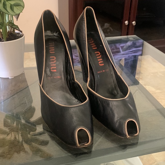 MIU MIU Peep Toe Pumps - Picture 2 of 9